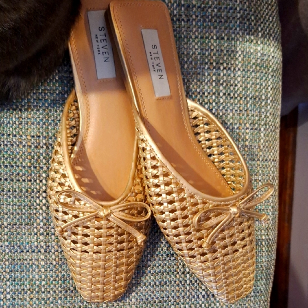 Steven by Steve Madden Metallic Gold Woven Mules